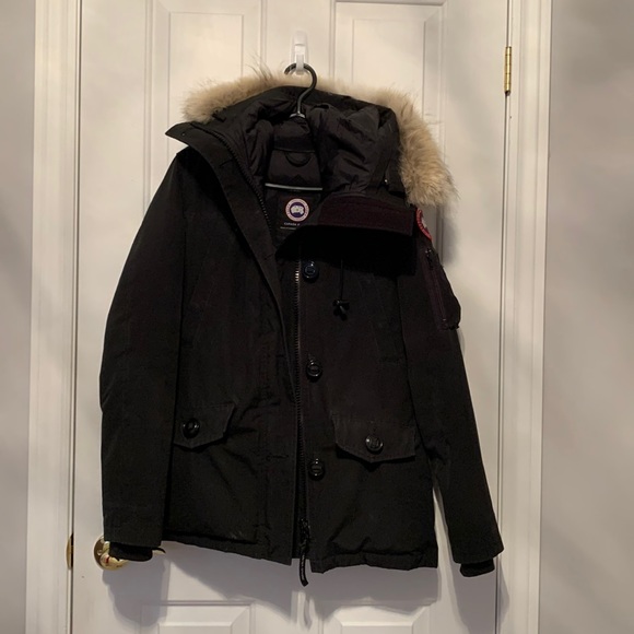 Canada Goose Jackets & Blazers - Women’s Canada Goose Montebello Parka